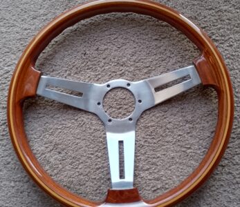 Beautiful custom made steering wheel 15 1/4 inches